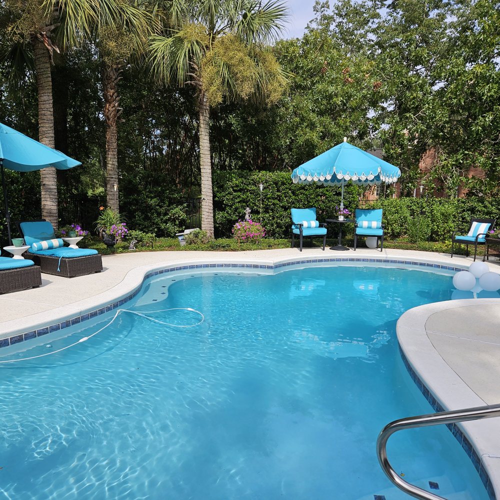 commercial pool cleaning at a hotel in cleveland akron